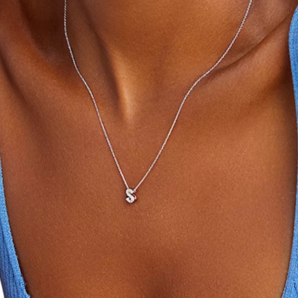 Roberto Coin tiny treasures love letter necklace